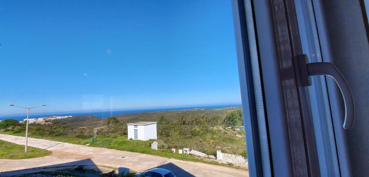 Arrifana View Flat - 2Km Praia Arrifana アルジェズール エクステリア 写真