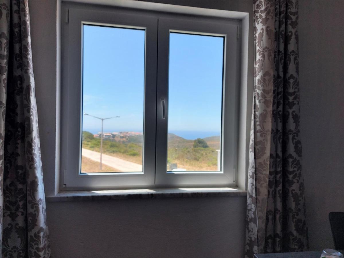 Arrifana View Flat - 2Km Praia Arrifana アルジェズール エクステリア 写真